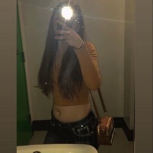 Meet your Posher, Courtney